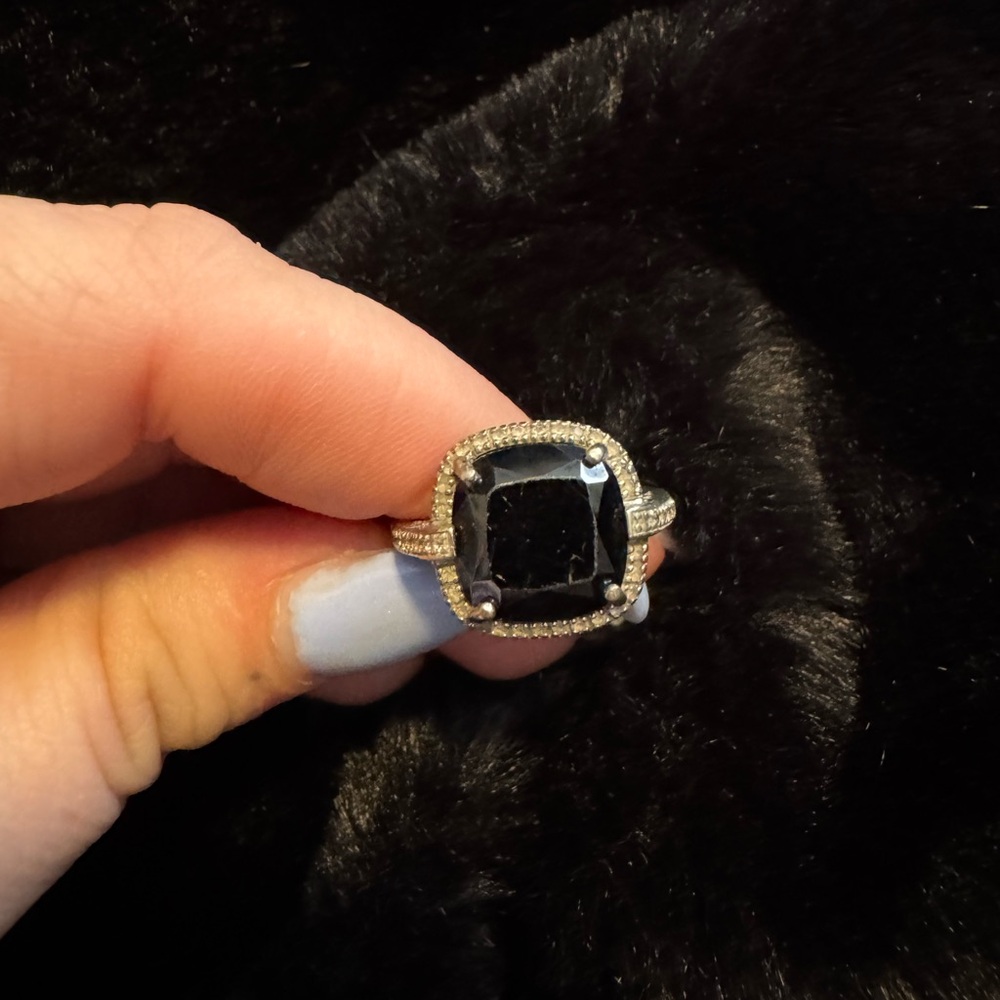 Silver and Onyx Ring